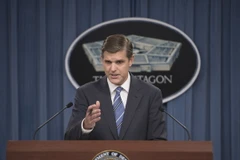 Người phát ngôn Lầu Năm Góc Peter Cook. (Ảnh: US DoD/TTXVN)