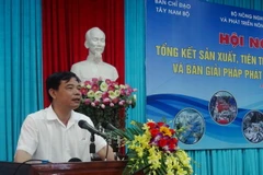 Bộ Trưởng Bộ Nông nghiệp và Phát triển Nông thôn Nguyễn Xuân Cường phát biểu tại hội nghị. (Ảnh: Công Mạo/TTXVN)