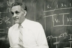 Tiến sĩ Amar Bose - người sáng lập hãng âm thanh Bose