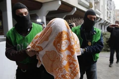 Cảnh sát Đức bắt khủng bố. (Nguồn: Reuters) 