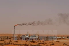 Cơ sở khai thác dầu của Công ty Aramco ở Khouris, Saudi Arabia. (Nguồn: AFP/TTXVN)