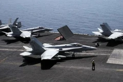 Quân đội Mỹ tiếp tục không kích phiến quân Hồi giáo ở Iraq