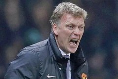 Tin 29/3: Moyes thách Sir Alex, Ancelotti "đá đểu" Mou