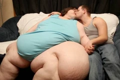 Người phụ nữ nặng cân nhất thế giới quyết định kết hôn