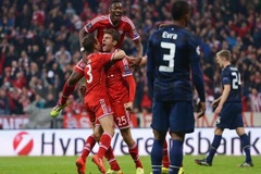 Vùi dập Man United, Bayern hiên ngang vào bán kết