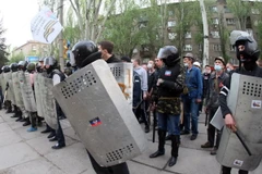 [Photo] Xung đột tại miền đông Ukraine vẫn tiếp diễn