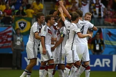 Mueller lập hat-trick giúp Đức "vùi dập" Bồ Đào Nha tới 4-0