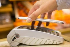 Hãng Apple đạt thỏa thuận để mở dịch vụ thanh toán trên iPhone