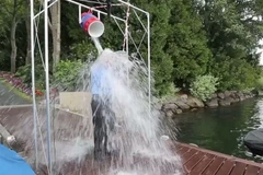 Bill Gates dội nước lạnh lên người sau lời thách từ Zuckerberg