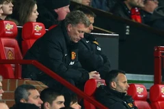 Scholes nói gì về tương lai của Moyes sau thảm bại?