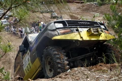 20 đội dự giải đua ôtô địa hình Năm Du lịch Quốc gia 2014