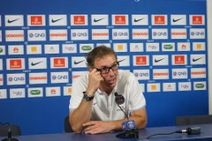 Phỏng vấn Blanc: Đội nào cũng muốn đánh bại Paris Saint-Germain