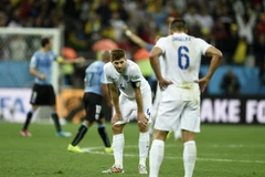 Uruguay - Anh 2-1: "Tam sư" cầu viện đoàn quân Thiên thanh