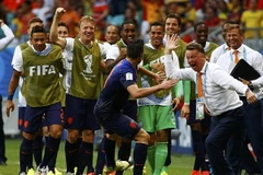 [Video] Hà Lan gieo sầu cho đương kim vô địch Tây Ban Nha