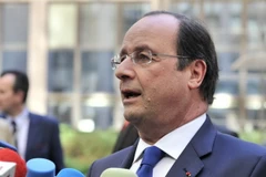 Tổng thống Pháp gặp trực tiếp Tổng thống Nga bàn về Ukraine