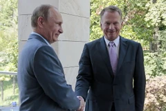 Tổng thống Nga và Phần Lan hội đàm về quan hệ song phương