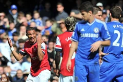 Gibbs bất ngờ với chiếc thẻ đỏ. (Nguồn: 