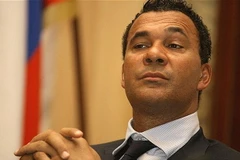 Ruud Gullit: Bất ngờ sẽ đến từ Lục địa Đen, Brazil vô địch