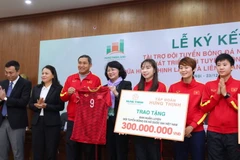 Đội tuyển bóng đá nữ Việt Nam được 'tiếp sức,' hướng tới World Cup