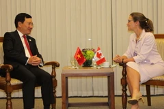 Phó Thủ tướng, Bộ trưởng Bộ Ngoại giao Phạm Bình Minh đã có cuộc gặp song phương với Ngoại trưởng Canada Chrystia Freeland. (Ảnh: Xuân Vịnh/TTXVN)