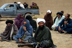 Các tay súng Taliban tại khu vực Bakwah, tỉnh Farah, Afghanistan ngày 3/11/2015. (Nguồn: AFP/TTXVN)