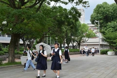 Các nữ sinh Nagasaki. (Ảnh: Nguyễn Tuyến-Gia Quân/Vietnam+)