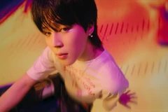 Nghệ sỹ solo đầu tiên của Hàn Quốc đứng đầu Billboard Hot 100