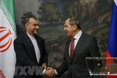 Iran và Nga thúc đẩy cải thiện quan hệ kinh tế và thương mại