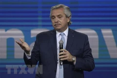 Tổng thống Argentina Alberto Fernandez. (Ảnh: AFP/TTXVN)
