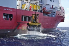 Trục vớt tàu cổ ở Israel. (Nguồn: Gulf News)