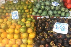 Trái cây được bày bán trong một khu chợ đầu mối ở thủ đô Bangkok. (Ảnh: Ngọc Quang/TTXVN)
