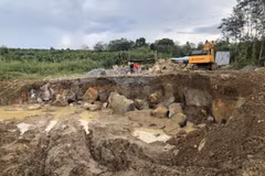 Đồng Nai: Phát hiện đường dây khai thác, tiêu thụ khoáng sản trái phép