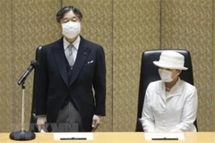 Nhật hoàng Naruhito (trái) và Hoàng hậu Masako dự một sự kiện ở thủ đô Tokyo. (Ảnh: Kyodo/TTXVN) 