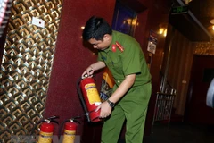 Nhập mô tả cho ảnh