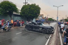 Tạm giữ tài xế vụ ôtô đâm hàng loạt phương tiện tại Bình Dương