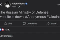 Nhóm tin tặc Anonymous tuyên bố đánh sập trang web Bộ Quốc phòng Nga. (Ảnh: FACEBOOK)