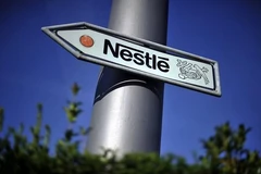 Biểu tượng Nestle tại Vevey, Thụy Sĩ. (Ảnh: AFP/TTXVN)