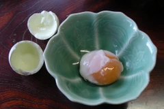 Độc đáo nghệ thuật nấu ăn bằng nước khoáng nóng của Nhật Bản