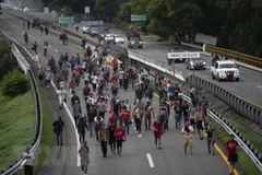 Mexico yêu cầu Mỹ nối lại hoạt động thương mại tại cửa khẩu biên giới