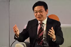 Tân thủ tướng Singapore, Ông Lawrence Wong . (Ảnh: AFP/TTXVN)