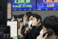 Chờ đợi dữ liệu lạm phát của Mỹ, chứng khoán châu Á đi xuống