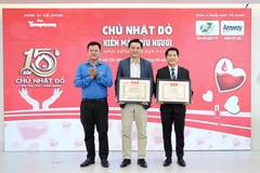Amway Việt Nam nhận Bằng khen Trung ương Đoàn TNCSHCM