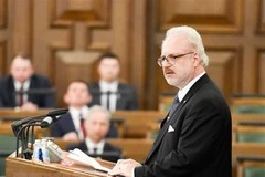 Tổng thống Latvia nhiễm COVID-19 sau chuyến công du Bắc Âu