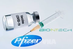Sản phẩm Vaccine ngừa COVID-19 do Công ty dược phẩm Pfizer và BioNTech phối hợp phát triển đứng đầu doanh sách doanh nghiệp sáng tạo. (Ảnh: AFP/TTXVN)