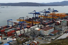 Cảng hàng hóa Vladivostok ở vùng Viễn Đông của Nga. (Ảnh: AFP/TTXVN)