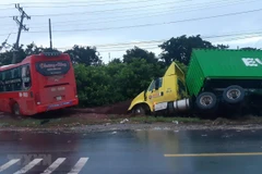 Hiện trường vụ tai nạn. (Ảnh: TTXVN) 