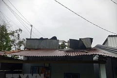 Mưa lớn, dông lốc gây nhiều thiệt hại về tài sản ở Kiên Giang