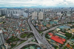 Dự án Cầu Vĩnh Tuy giai đoạn 2 gấp rút hoàn thiện những hạng mục cuối