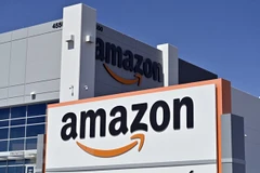 Biểu tượng Tập đoàn công nghệ Amazon của Mỹ . (Ảnh: AFP/TTXVN)