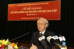 Tổng Bí thư Nguyễn Phú Trọng phát biểu tại lễ bế giảng. (Ảnh: Trí Dũng/TTXVN)